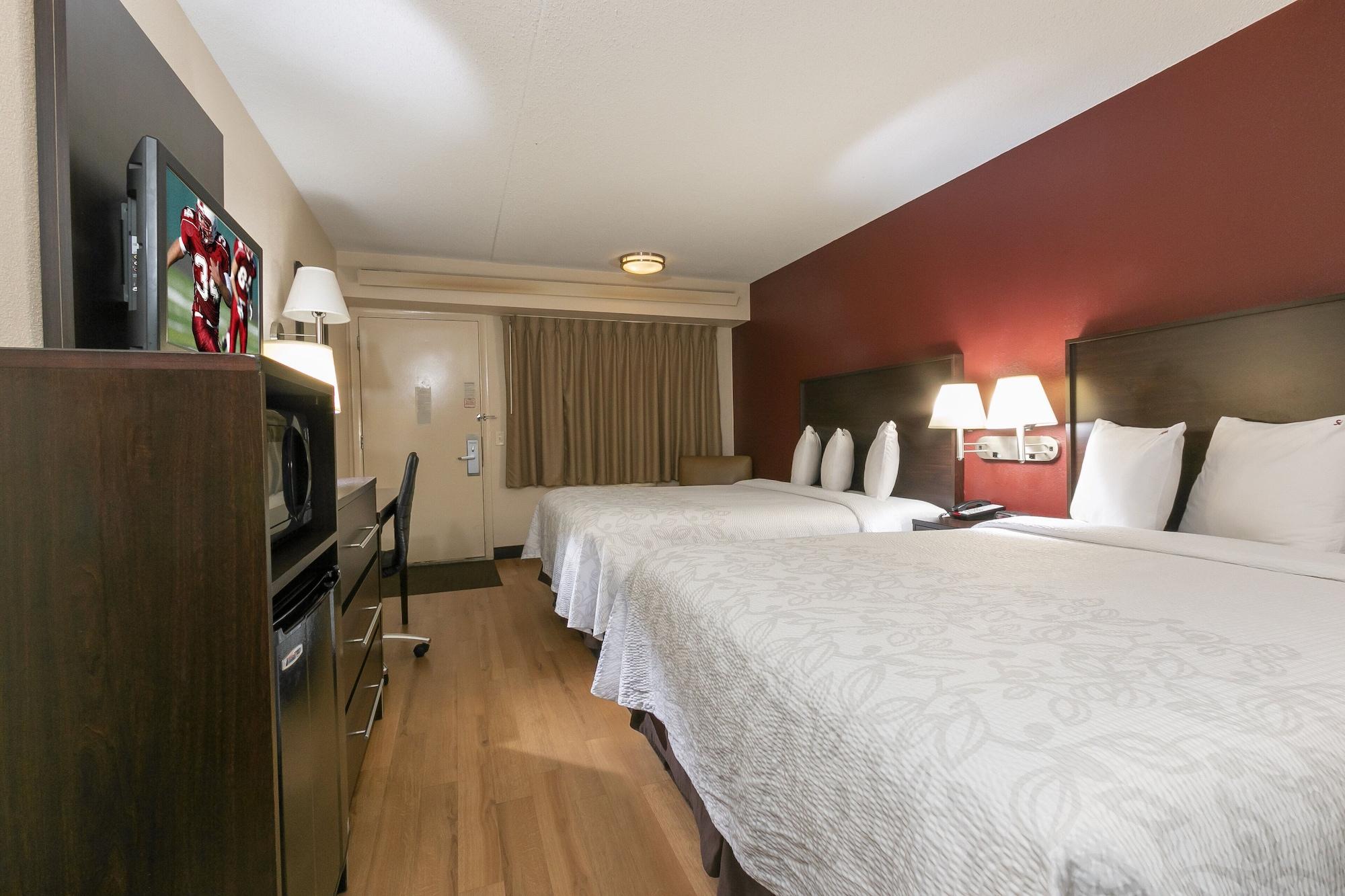 Red Roof Inn Plus+ Wilmington - Newark Christiana Luaran gambar
