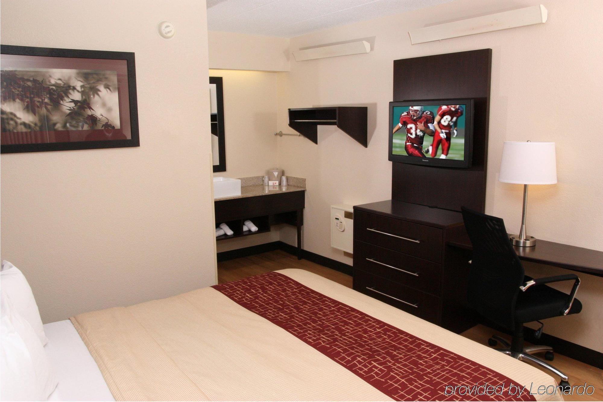 Red Roof Inn Plus+ Wilmington - Newark Christiana Luaran gambar
