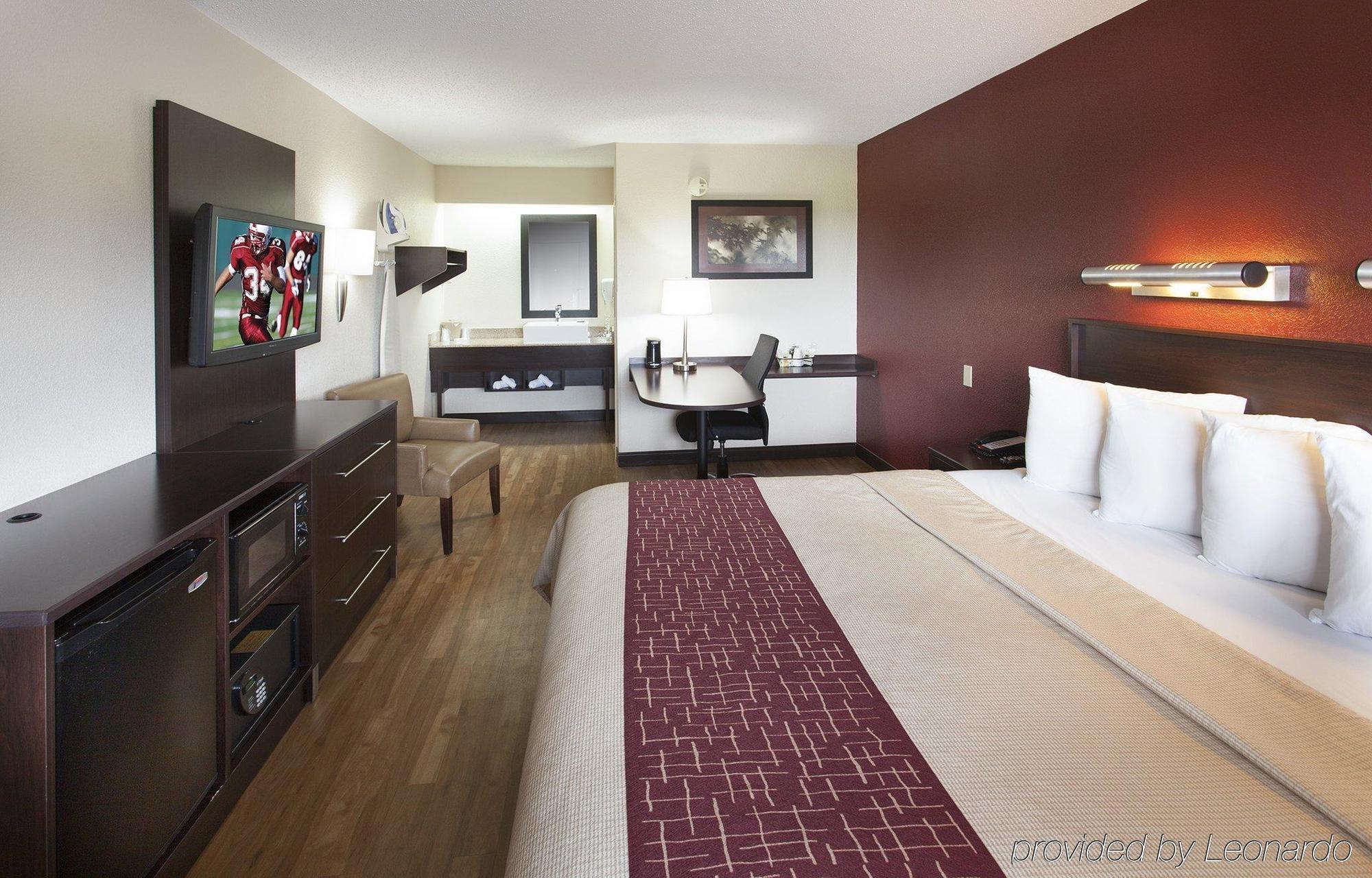 Red Roof Inn Plus+ Wilmington - Newark Christiana Luaran gambar