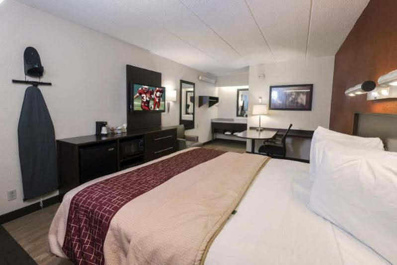 Red Roof Inn Plus+ Wilmington - Newark Christiana Luaran gambar